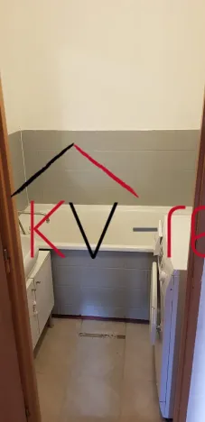 Prodej bytu 2+1, Hroznětín, Sídliště, 56 m2