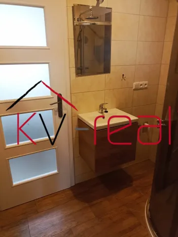 Prodej bytu 1+1, Hroznětín, Sídliště, 37 m2