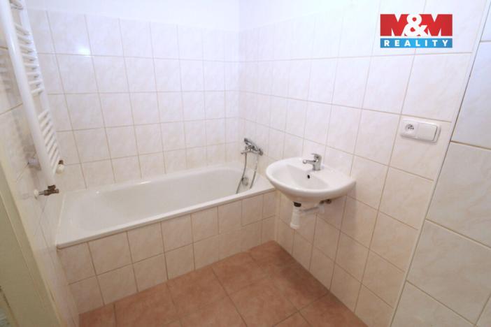 Pronájem bytu 1+kk, Klecany, V Honech, 29 m2