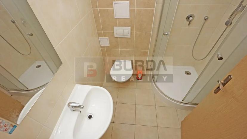 Pronájem bytu 1+kk, Neratovice, 26 m2