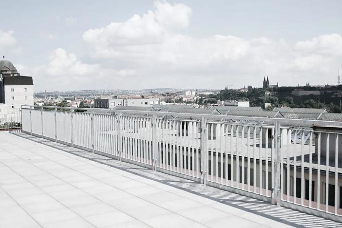 Pronájem bytu 1+kk, Praha - Smíchov, Křížová, 35 m2