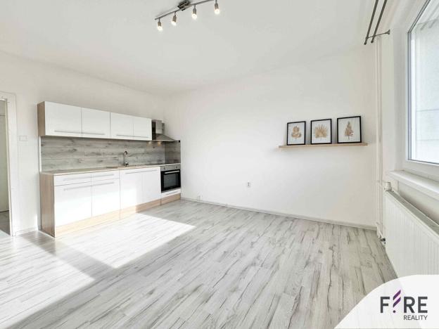 Prodej bytu 2+kk, Liberec - Liberec VI-Rochlice, Burianova, 42 m2