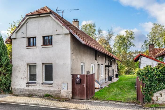 Prodej rodinného domu, Dománovice, 213 m2