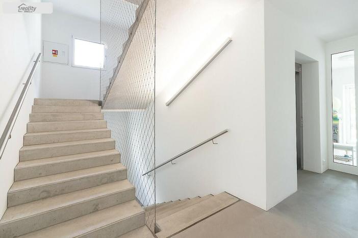 Pronájem bytu 3+kk, Řevnice, nám. Krále Jiřího z Poděbrad, 98 m2