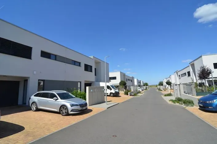 Prodej rodinného domu, Vestec, Vrbová, 153 m2