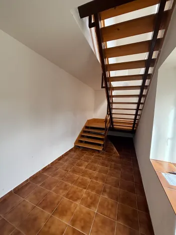 Pronájem bytu 4+kk, Náměšť nad Oslavou, Masarykovo nám., 112 m2