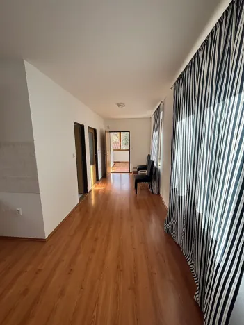 Pronájem bytu 4+kk, Náměšť nad Oslavou, Masarykovo nám., 112 m2