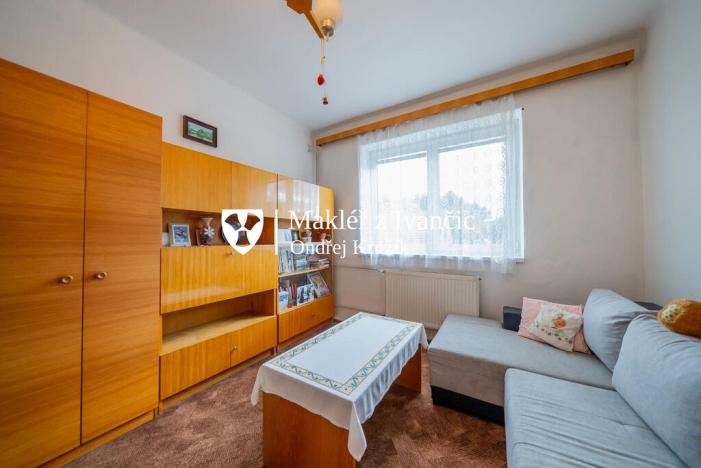 Prodej rodinného domu, Hluboké, 107 m2