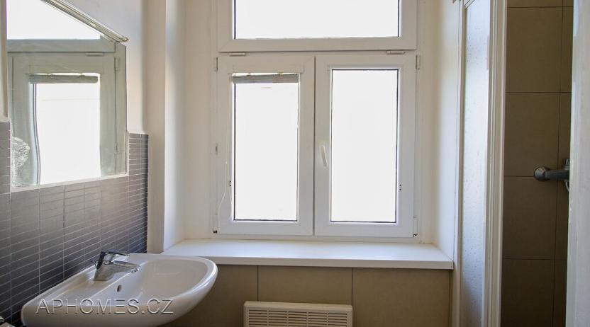 Pronájem bytu 2+kk, Praha - Michle, Hanusova, 36 m2