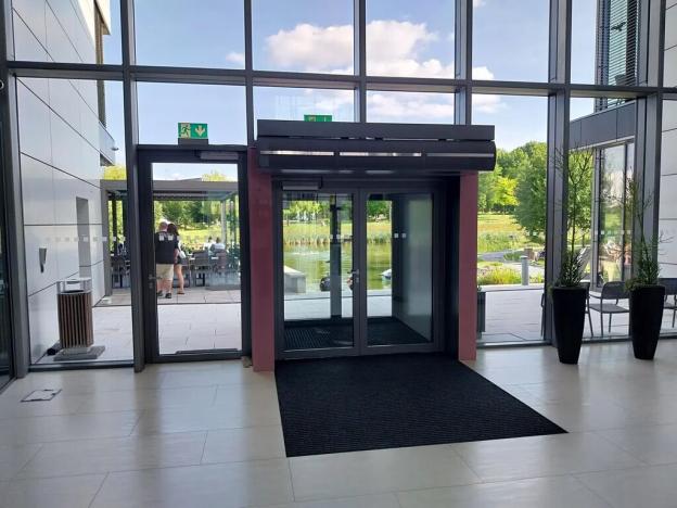 Pronájem obchodního prostoru, Brno, Purkyňova, 128 m2