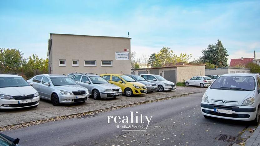 Pronájem garáže, Znojmo, Sokolovská, 18 m2