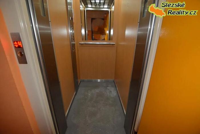 Pronájem bytu 1+1, Ostrava, Vietnamská, 37 m2