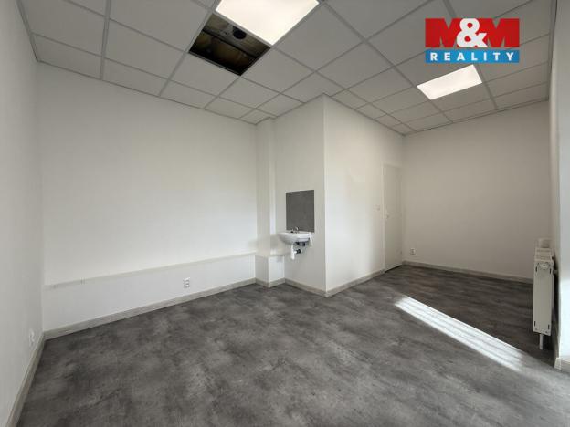 Pronájem obchodního prostoru, Karviná - Ráj, Borovského, 42 m2