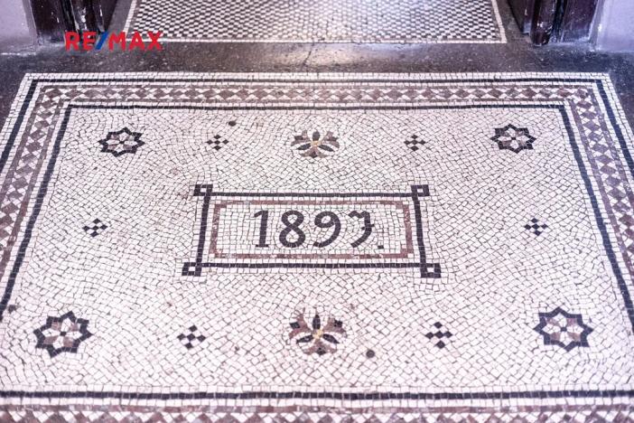 Prodej bytu 2+kk, Praha - Staré Město, Křižovnická, 71 m2