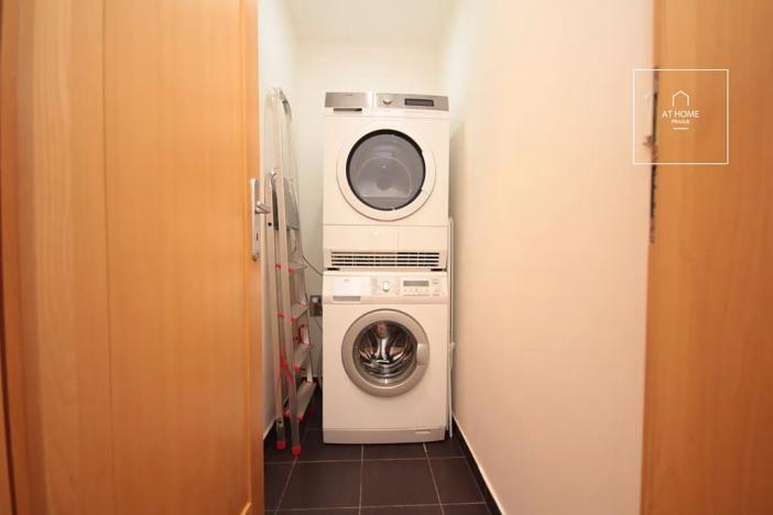 Pronájem bytu 4+kk, Praha - Nové Město, Senovážné náměstí, 130 m2