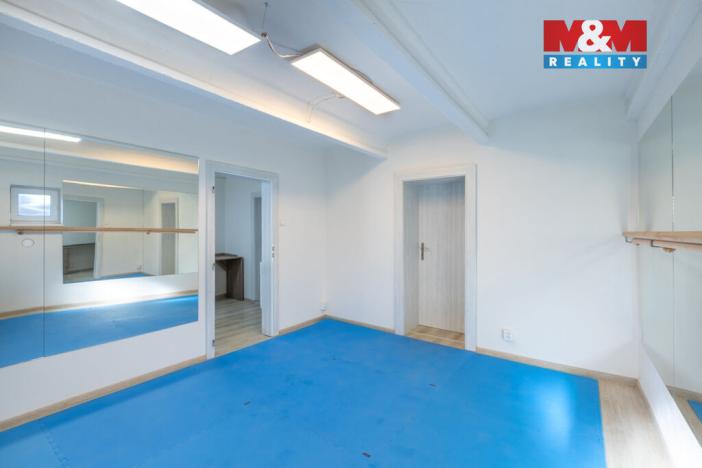 Pronájem obchodního prostoru, Louny, Josefa Schovánka, 50 m2