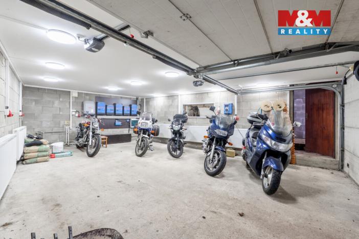 Prodej rodinného domu, Žalany, Pražská, 167 m2