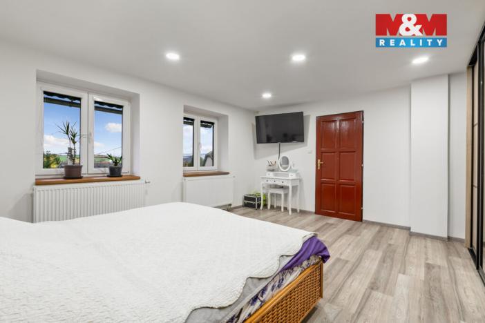 Prodej rodinného domu, Žalany, Pražská, 167 m2