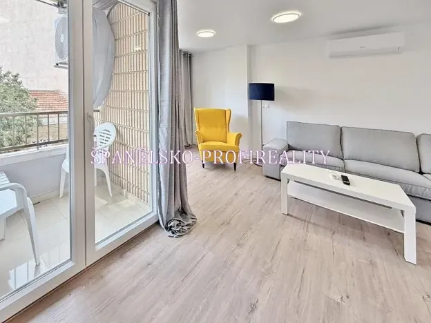 Prodej bytu 4+kk, Torrevieja, Španělsko, 117 m2