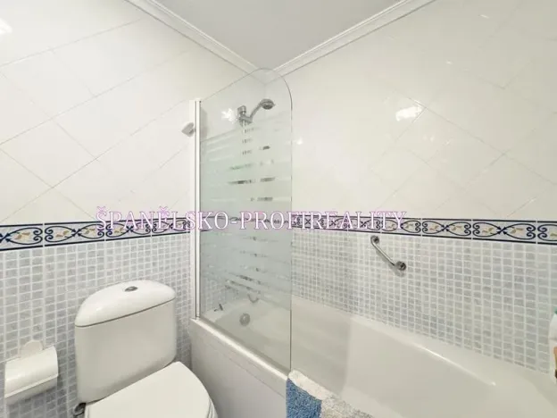 Prodej bytu 4+kk, Torrevieja, Španělsko, 57 m2