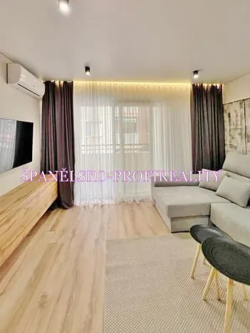 Prodej bytu 3+kk, Torrevieja, Španělsko, Calle Concordia, 85 m2