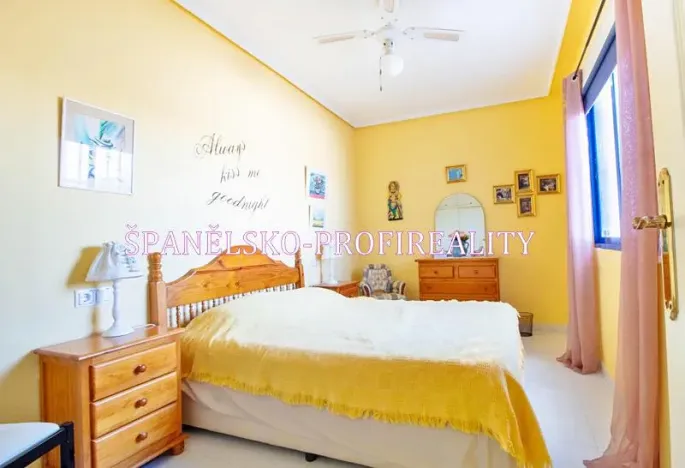 Prodej bytu 4+kk, Torrevieja, Španělsko, 61 m2