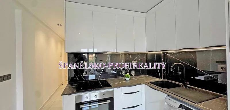 Prodej bytu 2+kk, Torrevieja, Španělsko, 38 m2