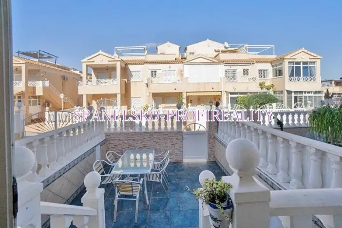 Prodej bytu 3+1, Torrevieja, Španělsko, 75 m2