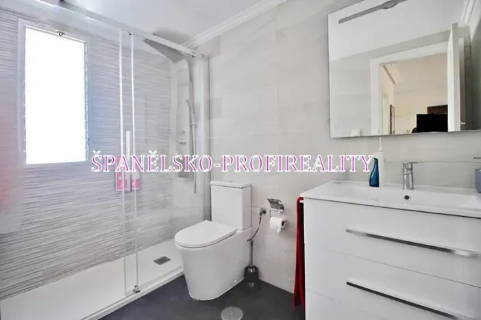 Prodej bytu 2+kk, Torrevieja, Španělsko, 56 m2