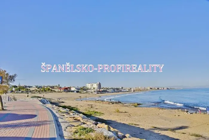 Prodej bytu 2+kk, Torrevieja, Španělsko, 56 m2