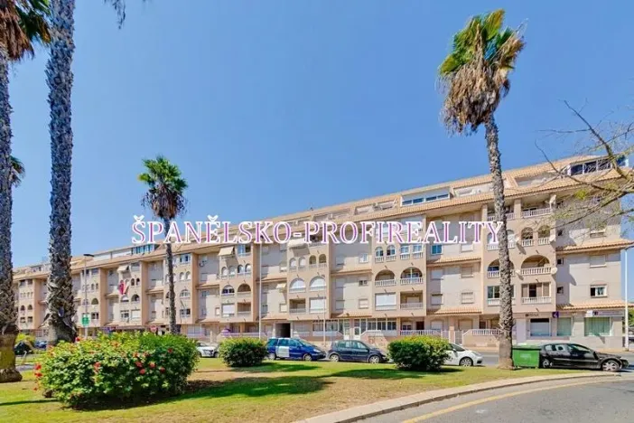 Prodej bytu 3+kk, Torrevieja, Španělsko, 56 m2
