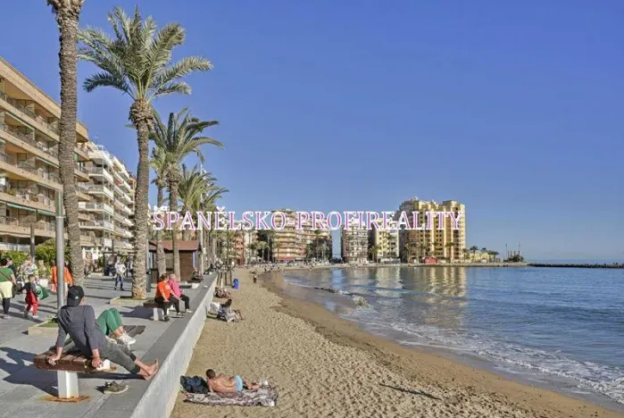 Prodej bytu 3+kk, Torrevieja, Španělsko, 82 m2