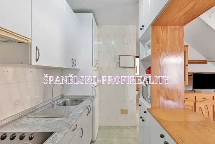 Prodej bytu 3+kk, Torrevieja, Španělsko, 78 m2