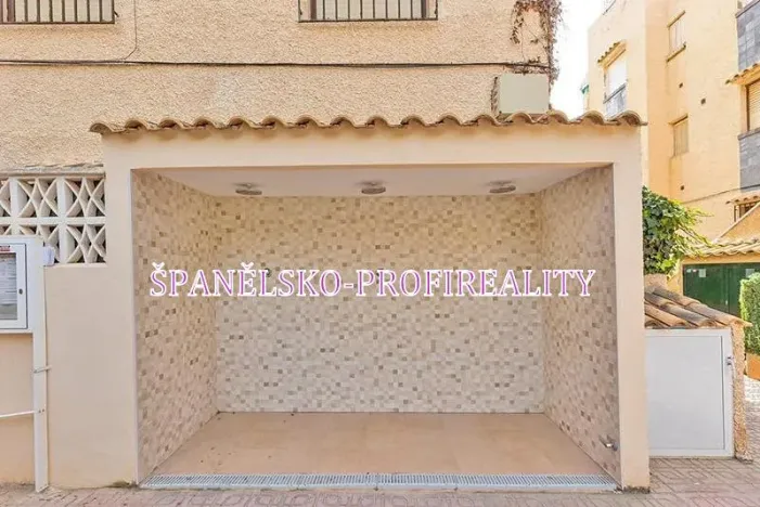 Prodej bytu 3+kk, Torrevieja, Španělsko, 78 m2