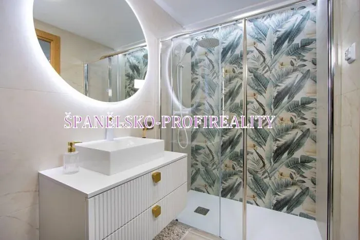 Prodej bytu 3+kk, Alicante, Španělsko, 75 m2