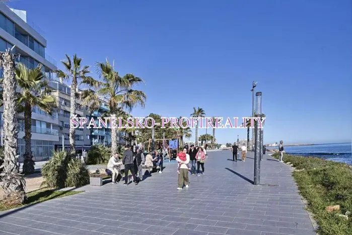 Prodej bytu 3+kk, Torrevieja, Španělsko, 55 m2