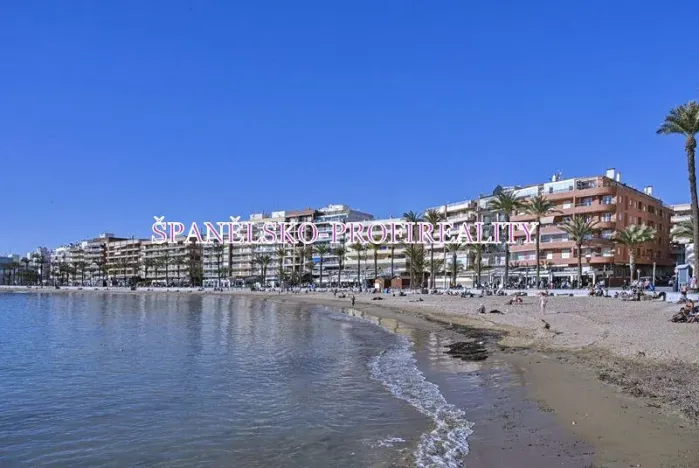 Prodej bytu 3+kk, Torrevieja, Španělsko, 55 m2