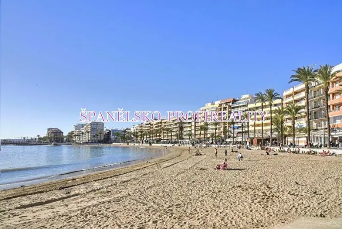 Prodej bytu 3+kk, Torrevieja, Španělsko, 55 m2