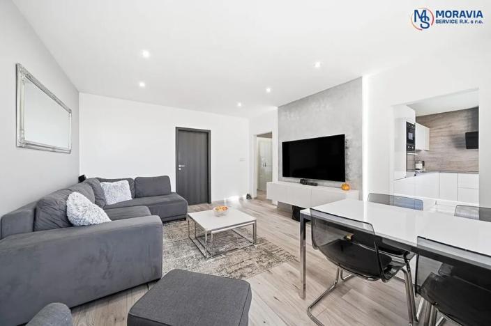 Prodej bytu 3+1, Ostrava, Středoškolská, 68 m2