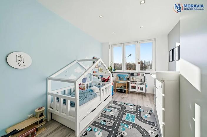 Prodej bytu 3+1, Ostrava, Středoškolská, 68 m2