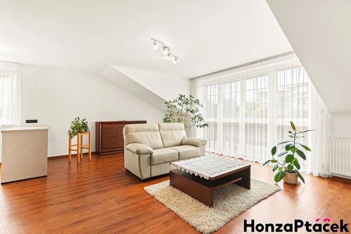 Prodej rodinného domu, Praha - Kyje, Broumarská, 187 m2