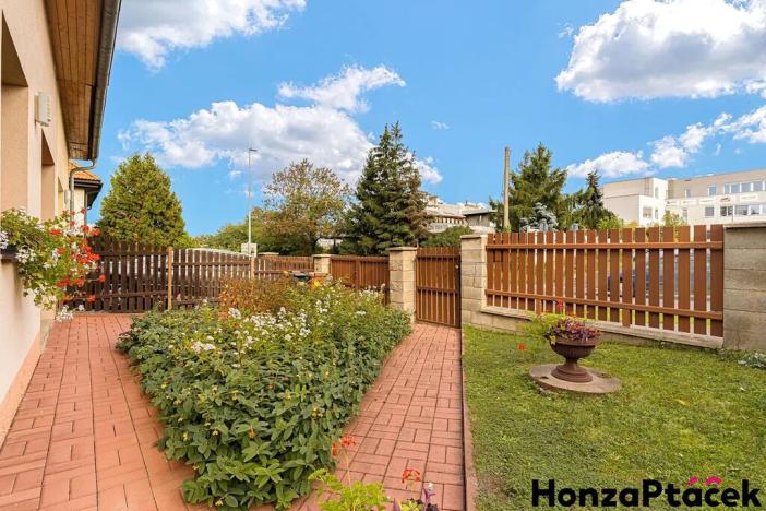 Prodej rodinného domu, Praha - Kyje, Broumarská, 187 m2