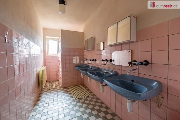 Prodej rybníku, Valeč, 4174 m2