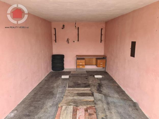 Prodej ostatní, Veselí nad Moravou, Hutník