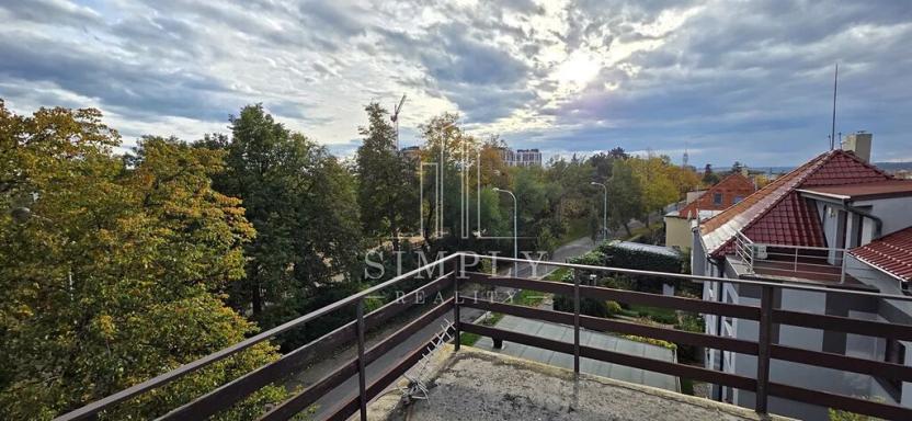 Prodej rodinného domu, Praha - Žižkov, Jilmová, 292 m2