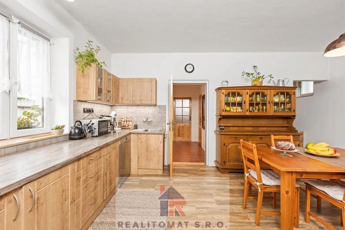 Prodej rodinného domu, Přerov nad Labem, 170 m2