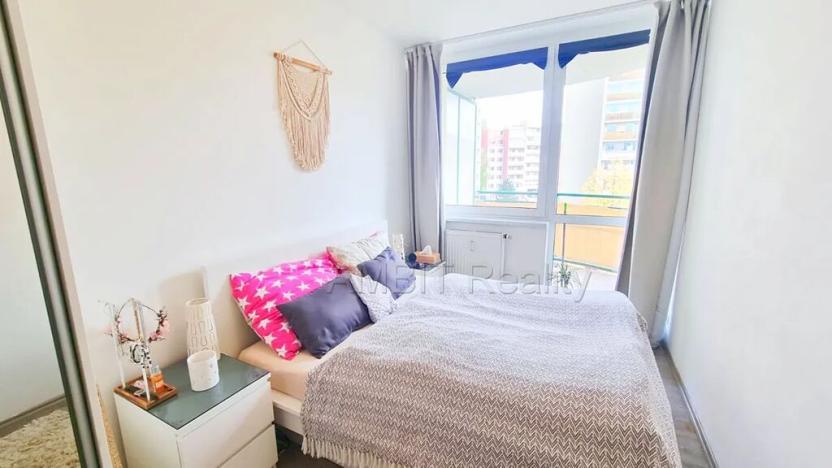 Pronájem bytu 2+kk, Praha - Hlubočepy, Voskovcova, 42 m2