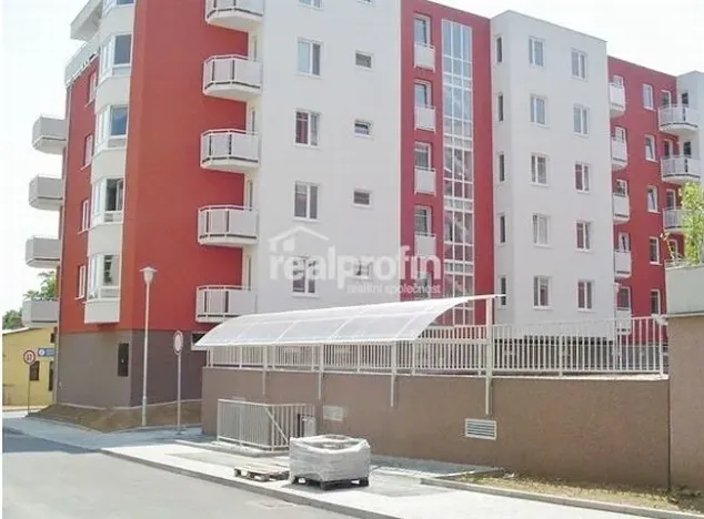 Pronájem bytu 2+kk, Brno, Trýbova, 58 m2