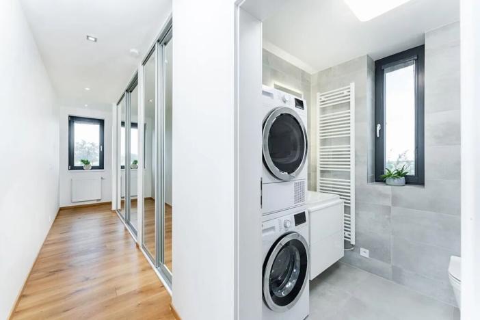 Pronájem rodinného domu, Přezletice, Školní, 120 m2