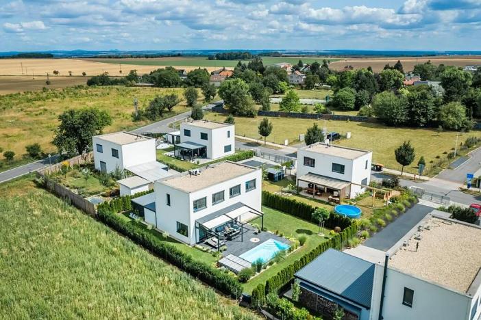 Pronájem rodinného domu, Přezletice, Školní, 120 m2